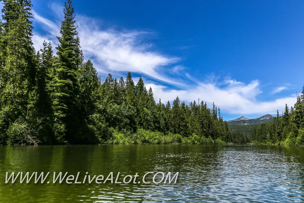 Kayaking to Upper Priest Lake Idaho