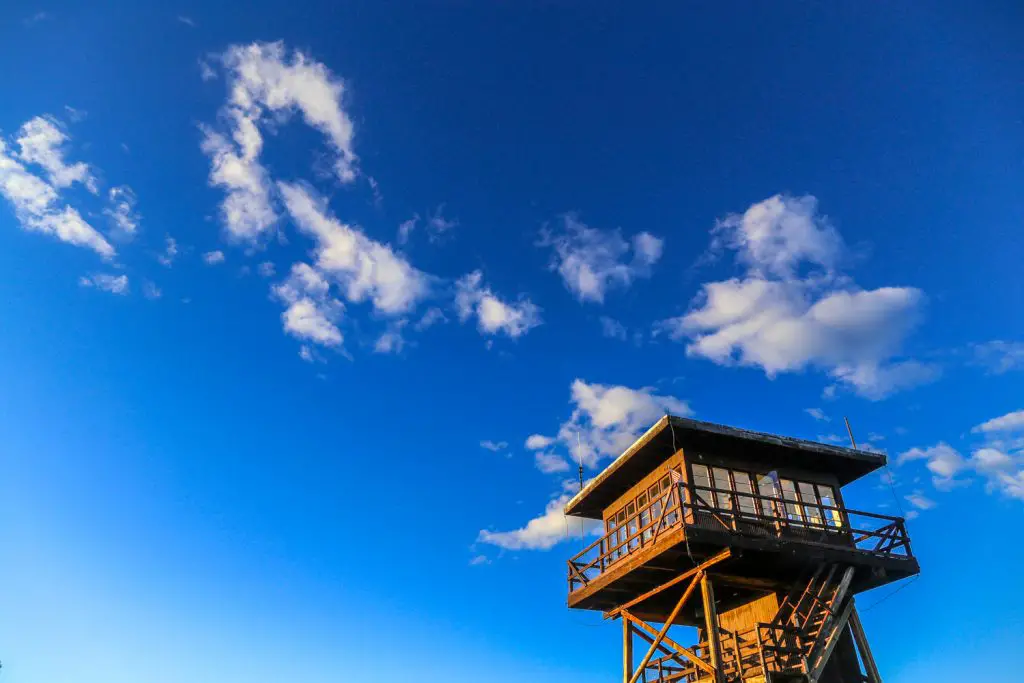 lookout tower for rent in idaho