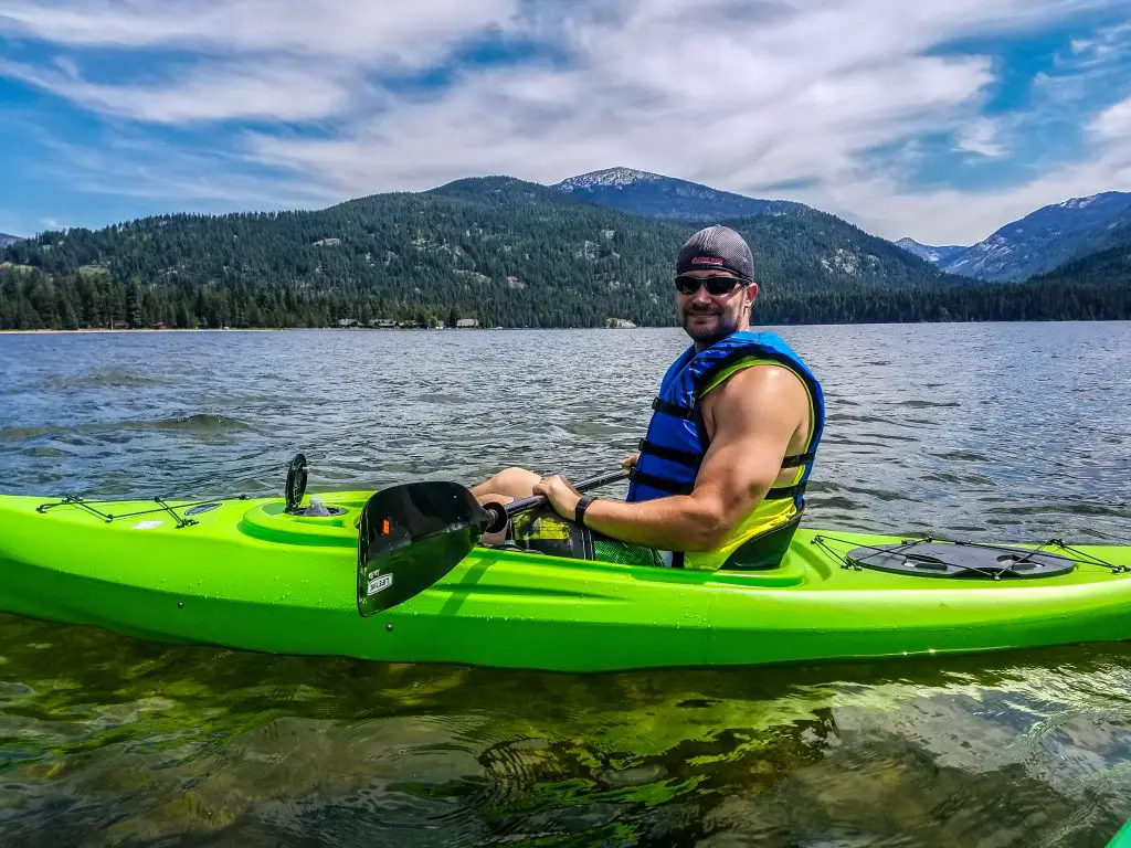 kayaking on priest lake