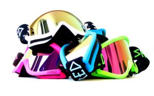 gifts for snowboarders goggles