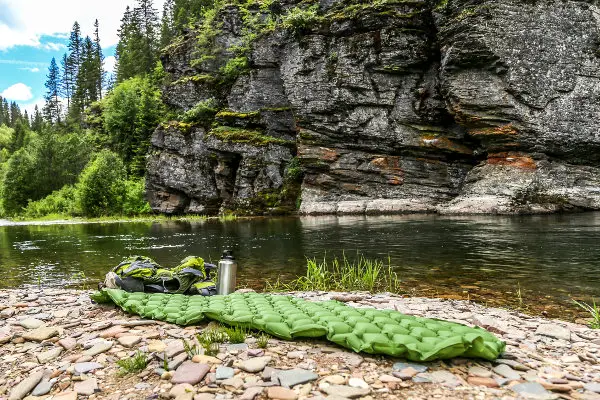 outdoorsman lab ultralight sleeping pad review